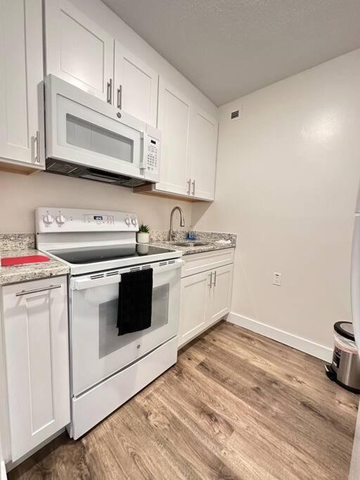 Cozy 1 Bedroom Apartment In Downtown Gadsden, Al Екстер'єр фото
